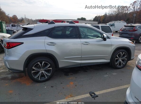 2T2BZMCA5HC076384 2017 LEXUS RX 350 Серебряный Вид задней части салона
