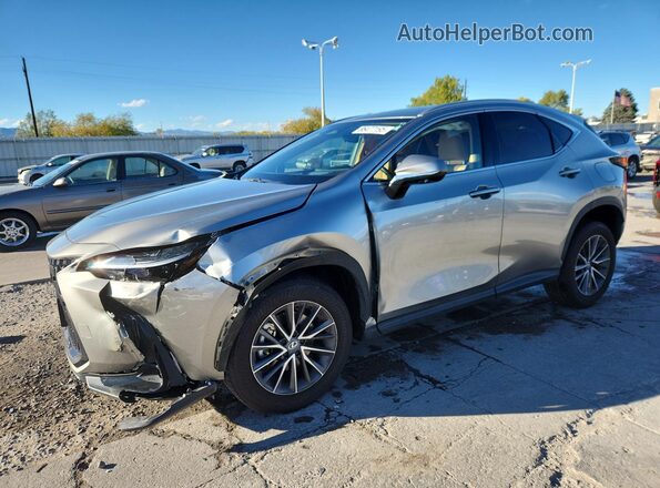 2T2GGCEZ3RC036752 2024 LEXUS NX Серебряный Передняя левая четверть
