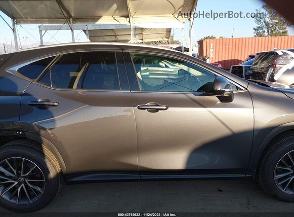2T2GGCEZXTC095093 2026 LEXUS NX Black Widok wnętrza 360 stopni