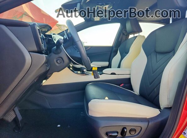 2T2HGCEZ5PC026029 2023 LEXUS NX Red Вид салону спереду
