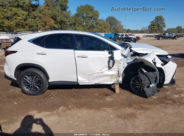 2T2HGCEZ9SC085299 2025 LEXUS NX 350 White Вид задньої частини салону