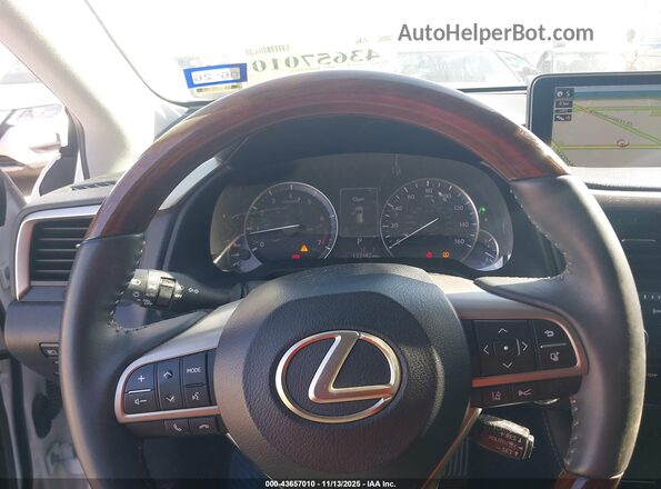 2T2ZZMCA8HC060016 2017 LEXUS RX 350 Белый Вид задних сидений