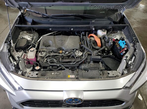 2T3E6RFV8PW044880 2023 TOYOTA RAV4 Silver Widok komory silnika