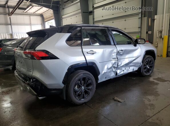 2T3E6RFV8PW044880 2023 TOYOTA RAV4 Silver Tył prawy