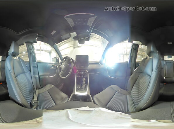 2T3E6RFV8PW044880 2023 TOYOTA RAV4 Silver Widok wnętrza 360 stopni