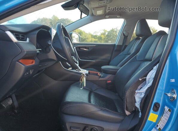 2T3J1RFV8LC089293 2020 TOYOTA RAV4 Синий Вид салона спереди
