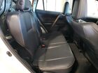 2017 Toyt Rav 4 White vin: 2T3JFREV9HW651386