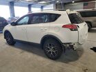 2017 Toyt Rav 4 White vin: 2T3JFREV9HW651386