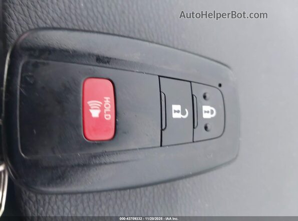 2T3UWRFV8PW163539 2023 TOYOTA RAV4 HYBRID Синий Вид панели приборов