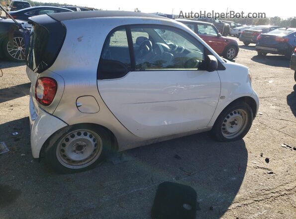 WMEFJ5DA7GK142448 2016 SMART FORTWO Белый Передняя правая четверть