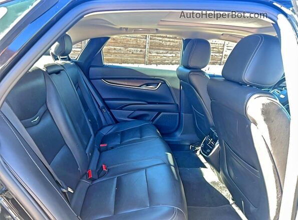 2G61M5S36K9127389 2019 CADILLAC XTS Черный Вид салона спереди