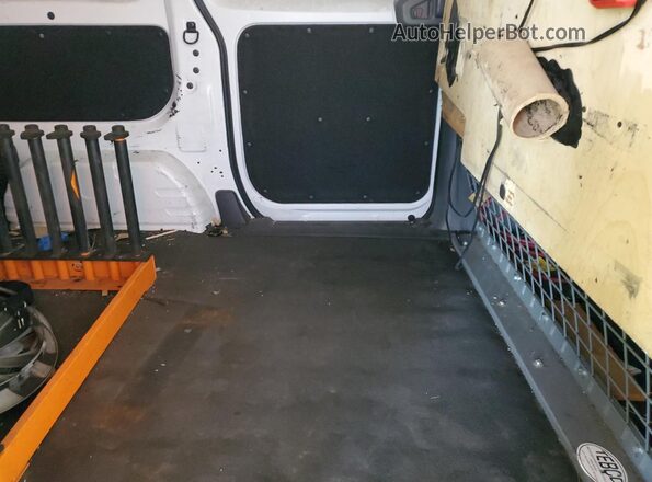 3N6CM0KN8MK707630 2021 NISSAN NV Белый Вид задней части салона