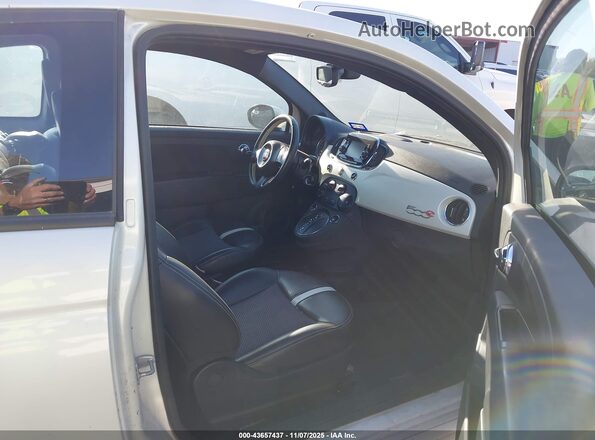 3C3CFFGEXGT121992 2016 FIAT 500E Белый Вид салона спереди