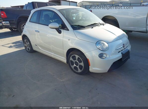 3C3CFFGEXGT121992 2016 FIAT 500E Белый Передняя правая четверть