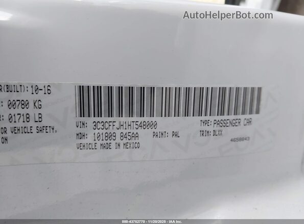 3C3CFFJH1HT548000 2017 FIAT 500C Gray Widok komory silnika