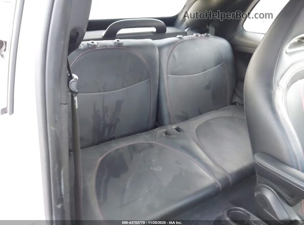 3C3CFFJH1HT548000 2017 FIAT 500C Gray Widok naklejki z numerem VIN