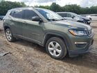 2019 Jeep Compass Latitude Green vin: 3C4NJDBB9KT670502