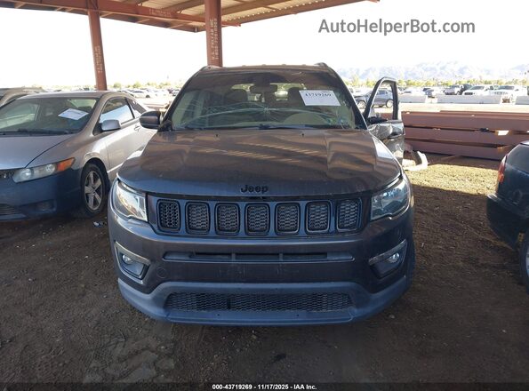 3C4NJDBBXJT453992 2018 JEEP COMPASS Black Սալոնի հետևի տեսք