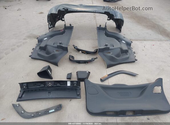 3C4NJDBN0PT513748 2023 JEEP COMPASS Gray Widok zestawu wskaźników