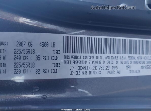 3C4NJDCB2KT753123 2019 JEEP COMPASS Black Widok komory silnika