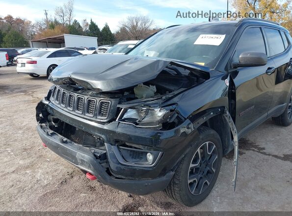 3C4NJDDB5JT501735 2018 JEEP COMPASS Black Vista frontal