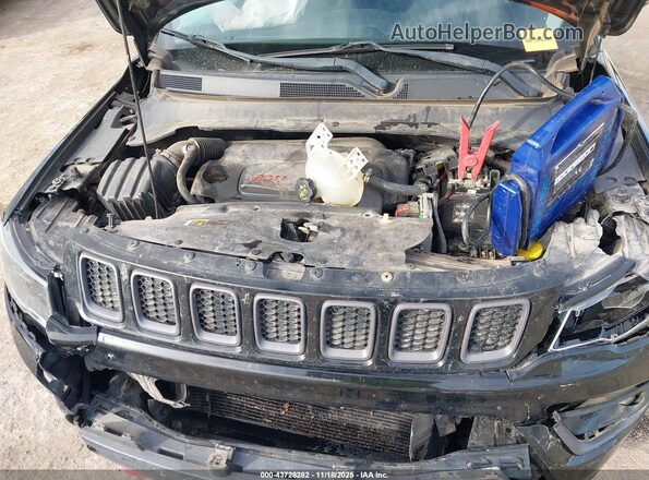 3C4NJDDB5JT501735 2018 JEEP COMPASS Black Vista trasera