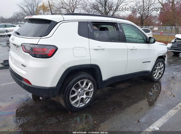 3C4NJDFB9NT216202 2022 JEEP COMPASS White Rear right