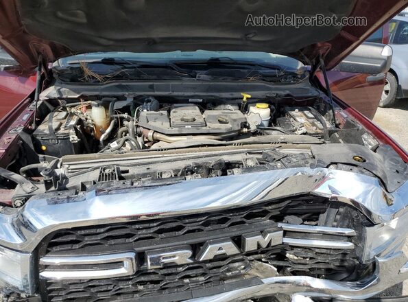 3C63R3CL8MG528758 2021 RAM 3500 Maroon უკანა სალონის ხედი