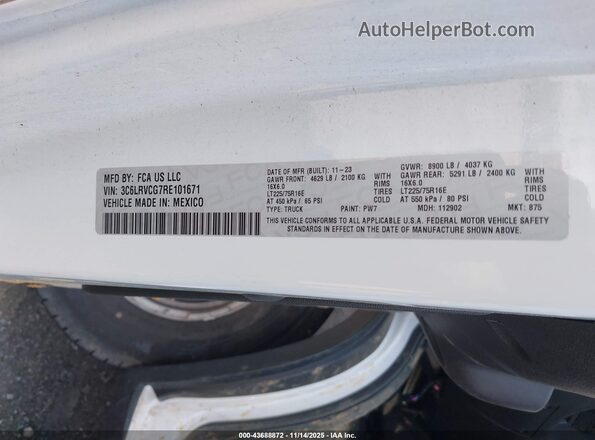 3C6LRVCG7RE101671 2024 RAM PROMASTER 2500 White Widok komory silnika