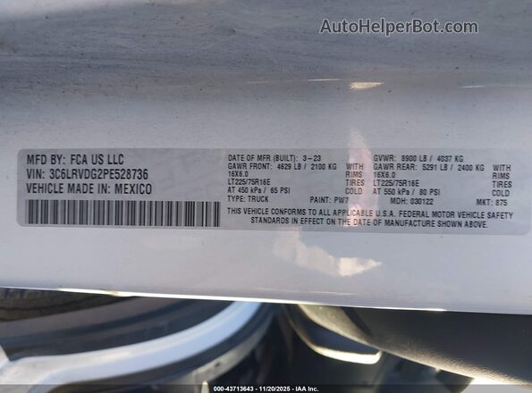 3C6LRVDG2PE528736 2023 RAM PROMASTER 2500 Blue Vista del compartimento del motor