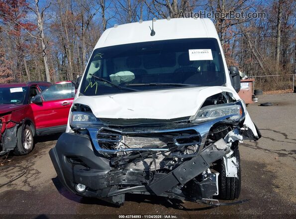 3C6LRVDG8RE118686 2024 RAM PROMASTER 2500 White Instrument cluster view