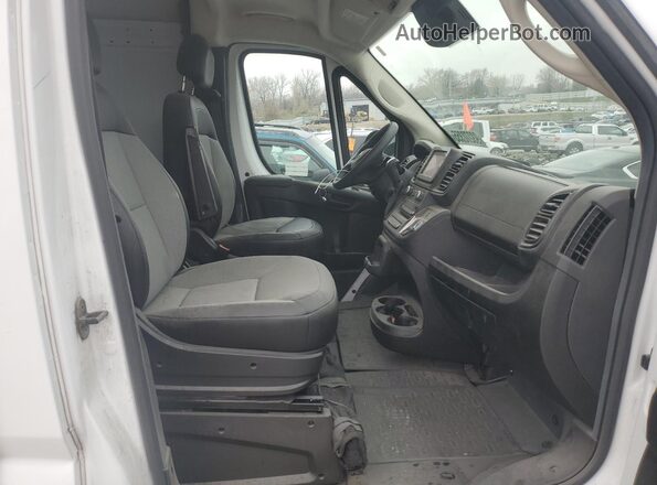 3C6LRVDGXRE132153 2024 RAM PROMASTER White Вид задньої частини салону