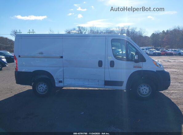 3C6LRVVG2NE102895 2022 RAM PROMASTER 2500 Белый Вид задней части салона
