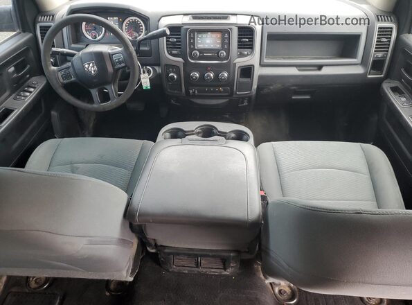 3C6UR5CL9GG368698 2016 RAM 2500 Серый Вид панели приборов