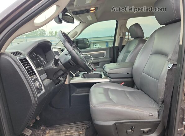 3C6UR5ML5GG113142 2016 RAM 2500 Угольный Вид салона спереди
