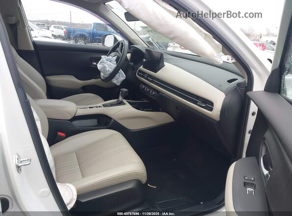 3CZRZ2H71RM746956 2024 HONDA HR-V Белый Вид салона спереди