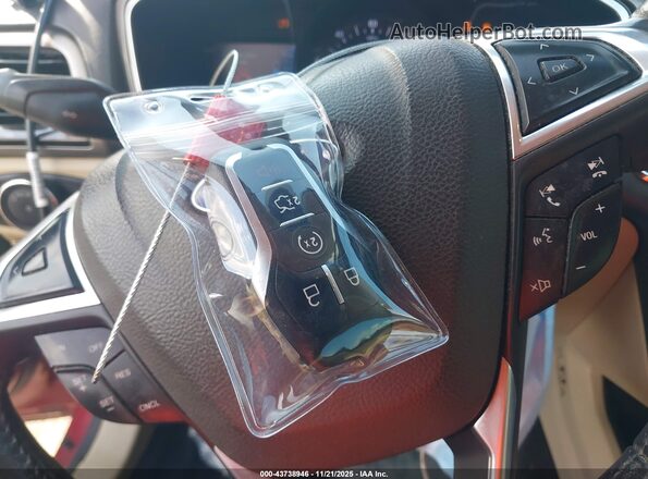 3FA6P0LU3GR140290 2016 FORD FUSION HYBRID Желтый Вид панели приборов