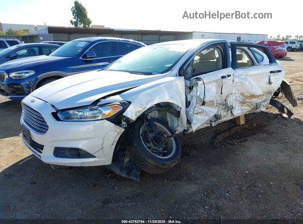 3FA6P0LU3GR316349 2016 FORD FUSION HYBRID White Przód lewy
