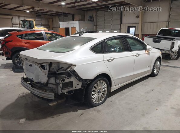 3FA6P0LU6GR139974 2016 FORD FUSION HYBRID Белый Задняя правая четверть
