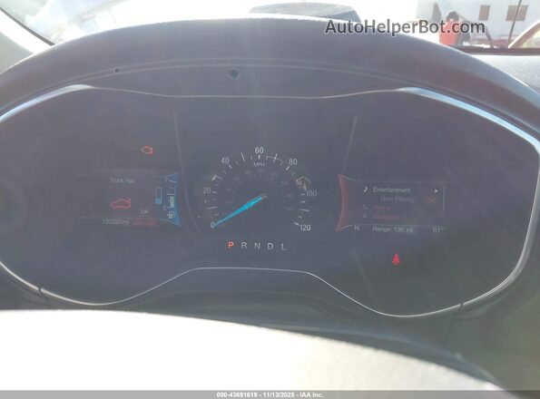 3FA6P0SU2HR147461 2017 FORD FUSION ENERGI Белый Вид задних сидений