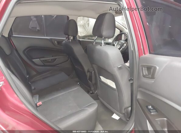 3FADP4EJ4HM104284 2017 FORD FIESTA Красный Вид наклейки с VIN-кодом