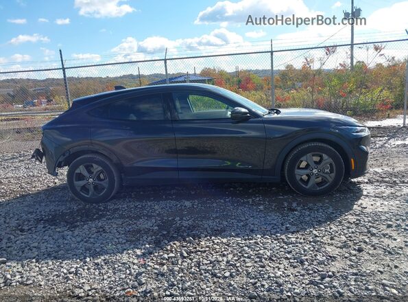 3FMTK1RM4NMA40441 2022 FORD MUSTANG MACH-E Black Вид задньої частини салону