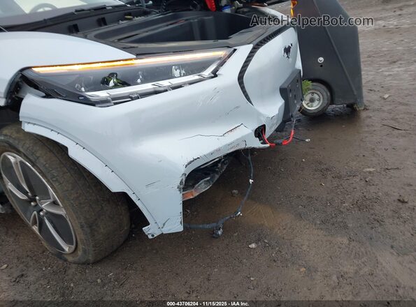3FMTK1SS9MMA50471 2021 FORD MUSTANG MACH-E Серый Вид спереди