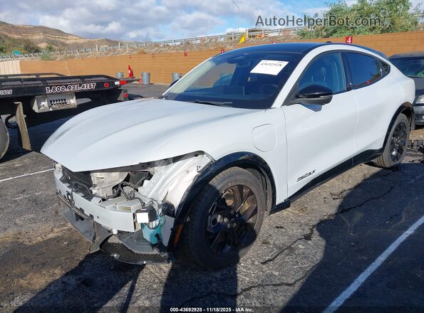 3FMTK3R75PMA80665 2023 FORD MUSTANG MACH-E PREMI White Vista tres cuartos delantera izquierda