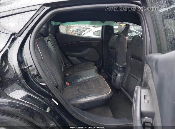 3FMTK4SE6NMA25699 2022 FORD MUSTANG MACH-E Black Вид наклейки з VIN-кодом