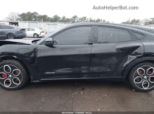 3FMTK4SE6NMA25699 2022 FORD MUSTANG MACH-E Black Панорамний вид салону 360°