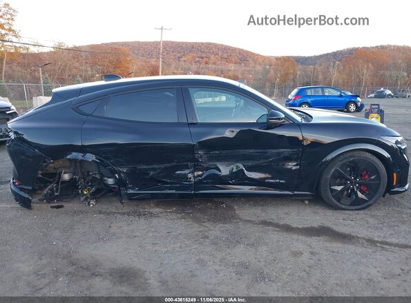 3FMTK4SX0SMA03257 2025 FORD MUSTANG MACH-E Черный Вид спереди