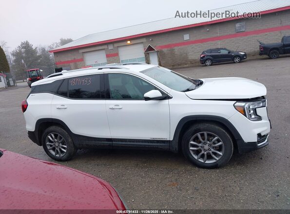 3GKALVEV4NL189876 2022 GMC TERRAIN Белый Вид задней части салона