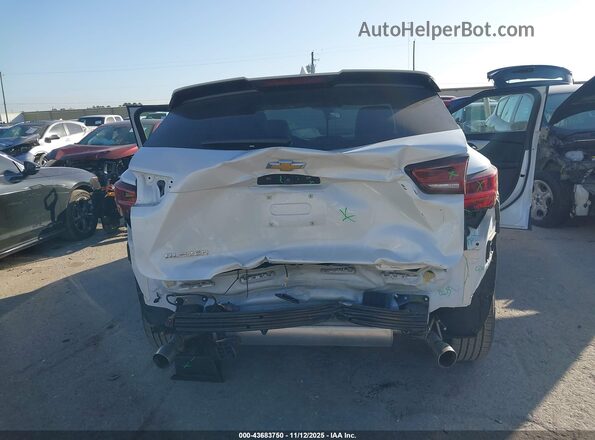 3GNKBCR42PS175015 2023 CHEVROLET BLAZER Белый Вид спереди