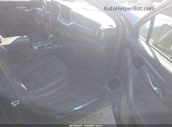 3GNKBFRS9PS235419 2023 CHEVROLET BLAZER Черный Вид салона спереди